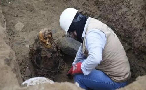 পেরুতে হাজার বছর পুরোনো মমি উদ্ধার 