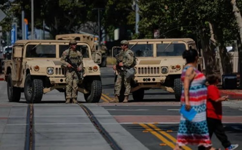 এলএ’তে ন্যাশনাল গার্ড থাকবে 