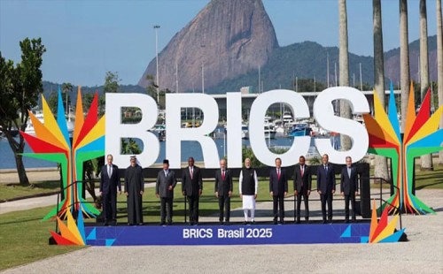 ব্রিকস সদস্যদের ওপর অতিরিক্ত ১০% শুল্ক 