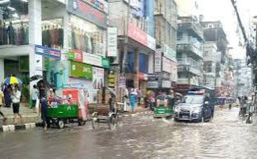 বৃষ্টিতে বরিশাল অচল, ১৫৯ মিমি বৃষ্টিপাত রেকর্ড 