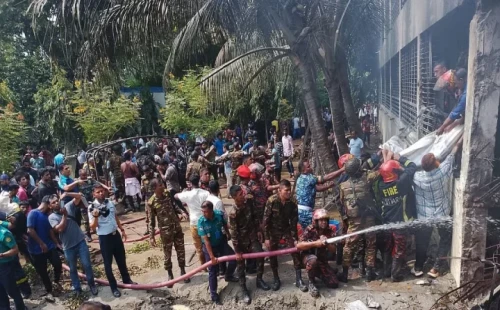 এখনও নিখোঁজ ৫ জন 