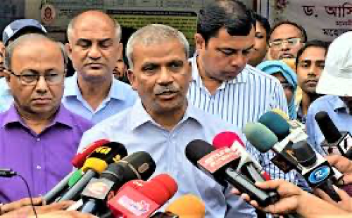 প্রবাসীদের জন্য হাসপাতাল নির্মাণের উদ্যোগ, নতুন চুক্তির আভাস দিলেন আসিফ নজরুল 