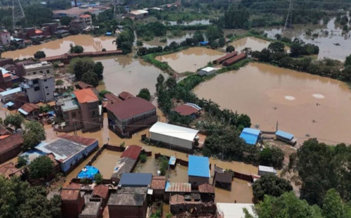 চীনে বন্যায় নিহত ১০ 