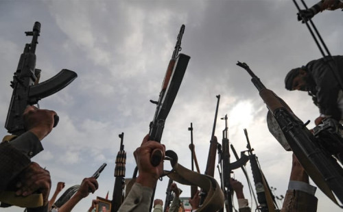 হুথি ‘জ্বালানি অবকাঠামো’তে হামলা 