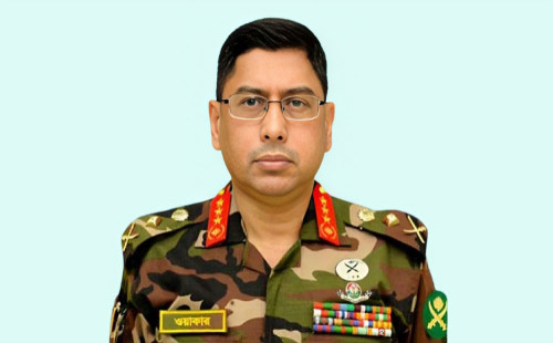 চীনে গেলেন সেনাপ্রধান 