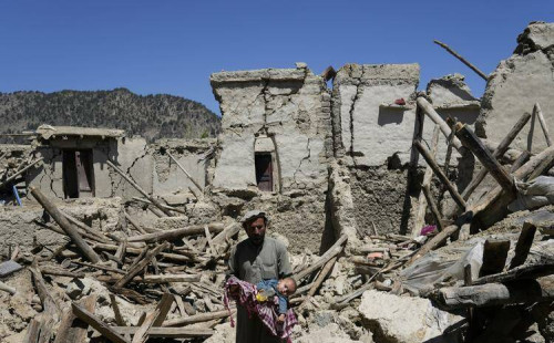 আফগানিস্তানে নিহতের সংখ্যা ৮শ পার 