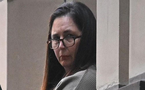 মাশরুম খাইয়ে ৩ হত্যা 