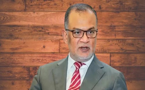 বাংলাদেশকে পাঁচ বছরেই স্বর্ণের খনিতে রূপান্তর সম্ভব: বাণিজ্য উপদেষ্টা 