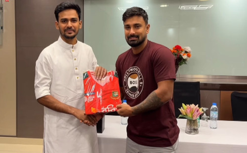 হতাশার কিছু নেই, পরের ম্যাচে ভালো খেলবে : ক্রীড়া উপদেষ্টা 