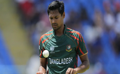 মুস্তাফিজের দরকার ৪ উইকেট 