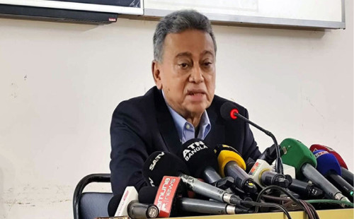 ডিম ছোড়ার মতো অপকর্ম আ.লীগের ভবিষ্যতকে আরও অনিশ্চিত করবে: আমীর খসরু 