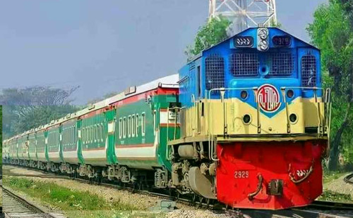 সাপ্তাহিক ছুটি বাতিল, দুর্গাপূজায় চলবে বিশেষ ৮ ট্রেন 