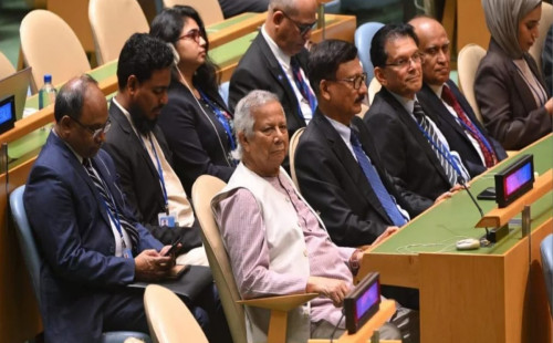 প্রধান উপদেষ্টার নেতৃত্বে জাতিসংঘে রোহিঙ্গা সম্মেলনে বাংলাদেশ প্রতিনিধিদল 