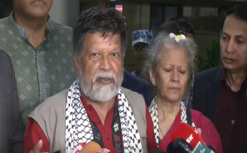 ইসরায়েলিরা প্রস্রাব করে সেখানে ফ্লোটিলার যাত্রীদের বসিয়ে রেখেছিল: শহিদুল আলম 