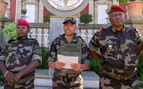 মাদাগাস্কারে ক্ষমতা দখল করা কর্নেল 