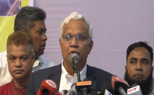 আজকের ভূমিকম্পের পর ভাবার কোনো কারণ নেই, আমরা অনেক নিরাপদ আছি: ডা. জাহিদ 