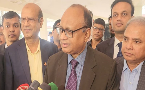 নির্বাচনী হলফনামায় বিদেশি সম্পদের বিবরণীও বাধ্যতামূলক: দুদক চেয়ারম্যান 