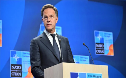 ট্রাম্পের প্রশংসায় ন্যাটো প্রধান 