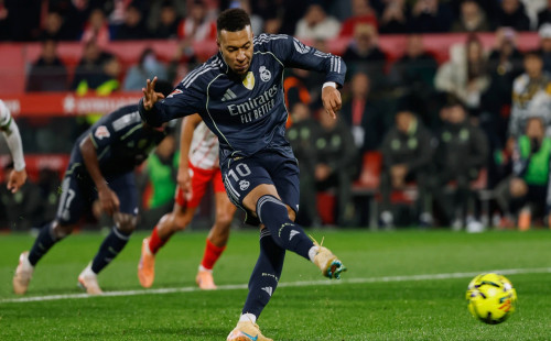 টানা তৃতীয় ম্যাচে পয়েন্ট খোয়ালো রিয়াল মাদ্রিদ 