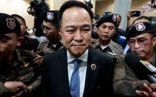 পার্লামেন্ট ভেঙে দিলেন থাই প্রধানমন্ত্রী 