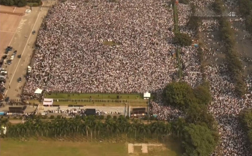 জনসমুদ্রে সম্পন্ন হলো শহীদ ওসমান হাদির জানাজা 