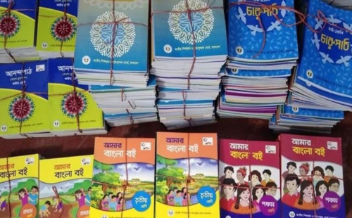 যশোরে মাধ্যমিকের ৭০ ভাগ বই এখনো আসেনি, প্রাথমিকে নেই সংকট 