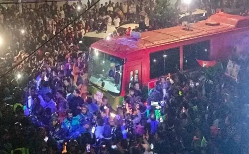 ১৭ বছর পর গুলশানের বাসায় তারেক রহমান 