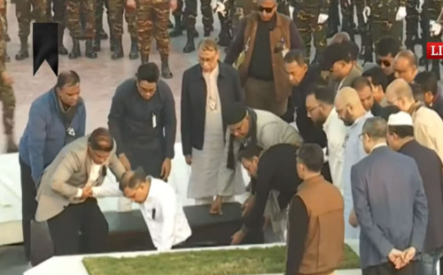 স্বামী জিয়াউর রহমানের পাশেই চিরনিদ্রায় শায়িত হলেন ‘আপসহীন নেত্রী’ খালেদা জিয়া 