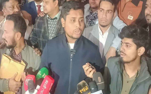 প্রশাসন বিএনপির দিকে ঝুঁকে পড়েছে: হাসনাত আবদুল্লাহ 