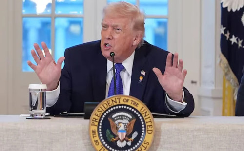 ডেলসির সঙ্গে বৈঠকে আগ্রহী ট্রাম্প 