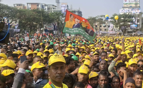 প্রচারণা শুরু, ভোটারদের দ্বারে দ্বারে যাচ্ছেন প্রার্থীরা 