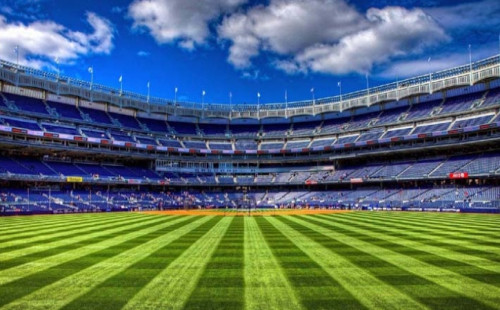 ফুটবল ম্যাচ চলাকালেই হামলা, প্রাণ গেল ১১ জনের 