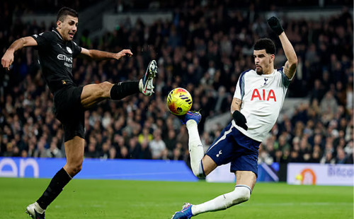 টটেনহ্যামের বিপক্ষে ড্র করে শিরোপার দৌড়ে বড় ধাক্কা খেল সিটি