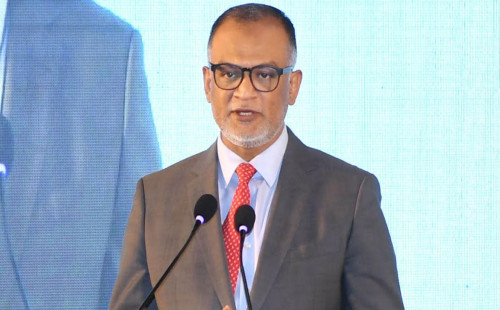 যুক্তরাষ্ট্রের তুলায় তৈরি পোশাকে শুল্কছাড় : বাণিজ্য উপদেষ্টা 