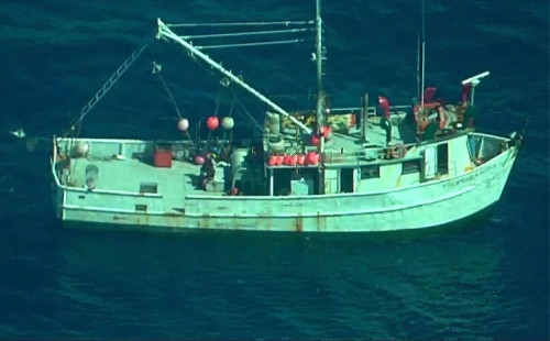 মাদক নৌযানে ফের মার্কিন হামলায় নিহত ৩ 