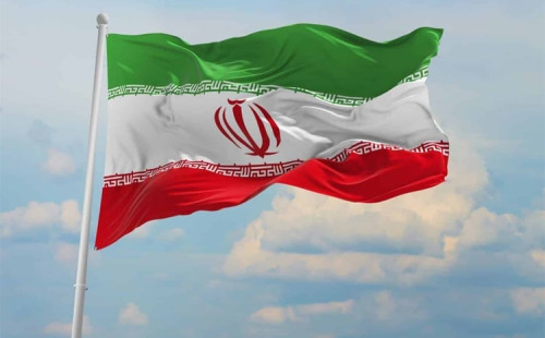 হামলায় কাঁপছে ইরান 