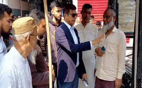 পঞ্চগড়ে আগুনে পুড়ল ৬ দোকান 