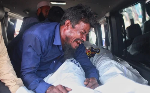 দৌলতদিয়া ঘাটে বাস দুর্ঘটনা : কালুখালীর নিহত ৮ জনের দাফন সম্পন্ন 