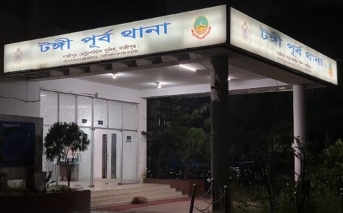 টঙ্গীতে মাদক আস্তানায় অভিযান: পুলিশের ওপর হামলা, গ্রেপ্তার ২৮ 